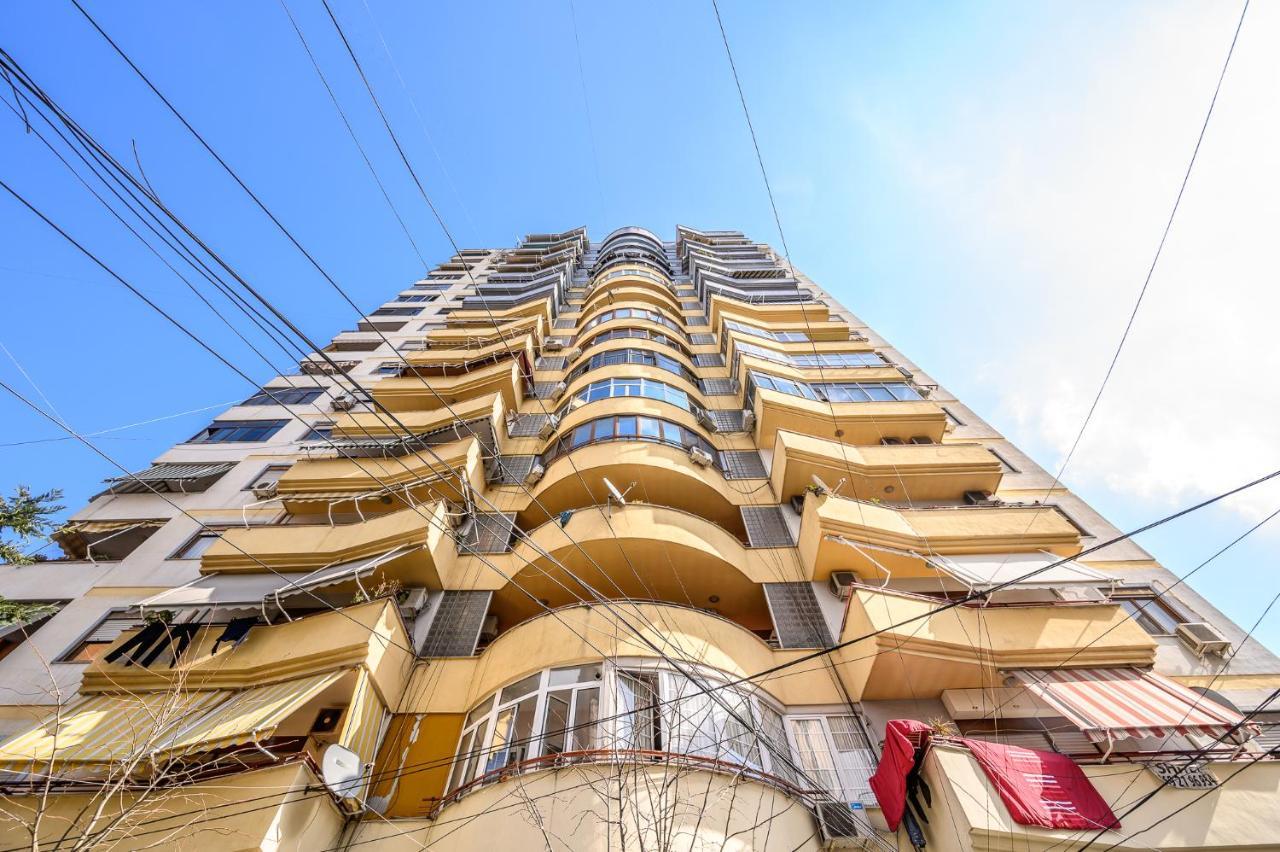 Miku Apartment-Modernly Designed Downtown Tirana Exterior foto
